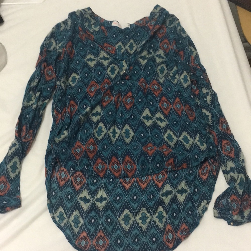 High low Aztec patterned long sleeve S